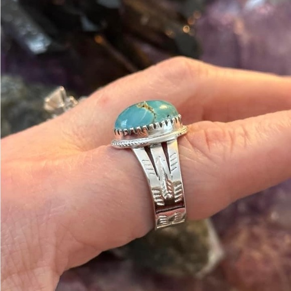 Turquoise southwestern sterling silver ring - Picture 6 of 8